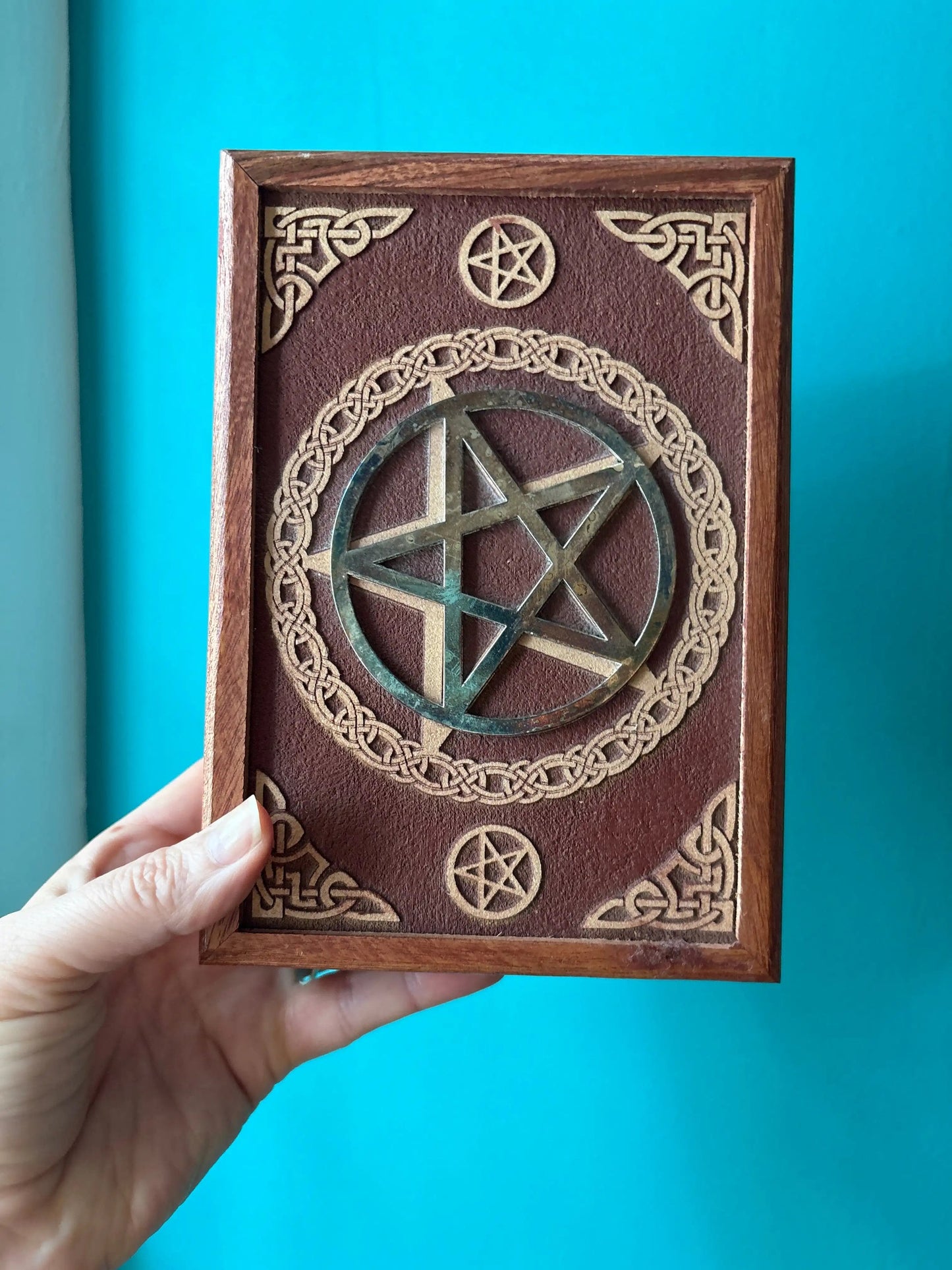 Acacia wooden box with laser engraved pentacle design for tarot card storage