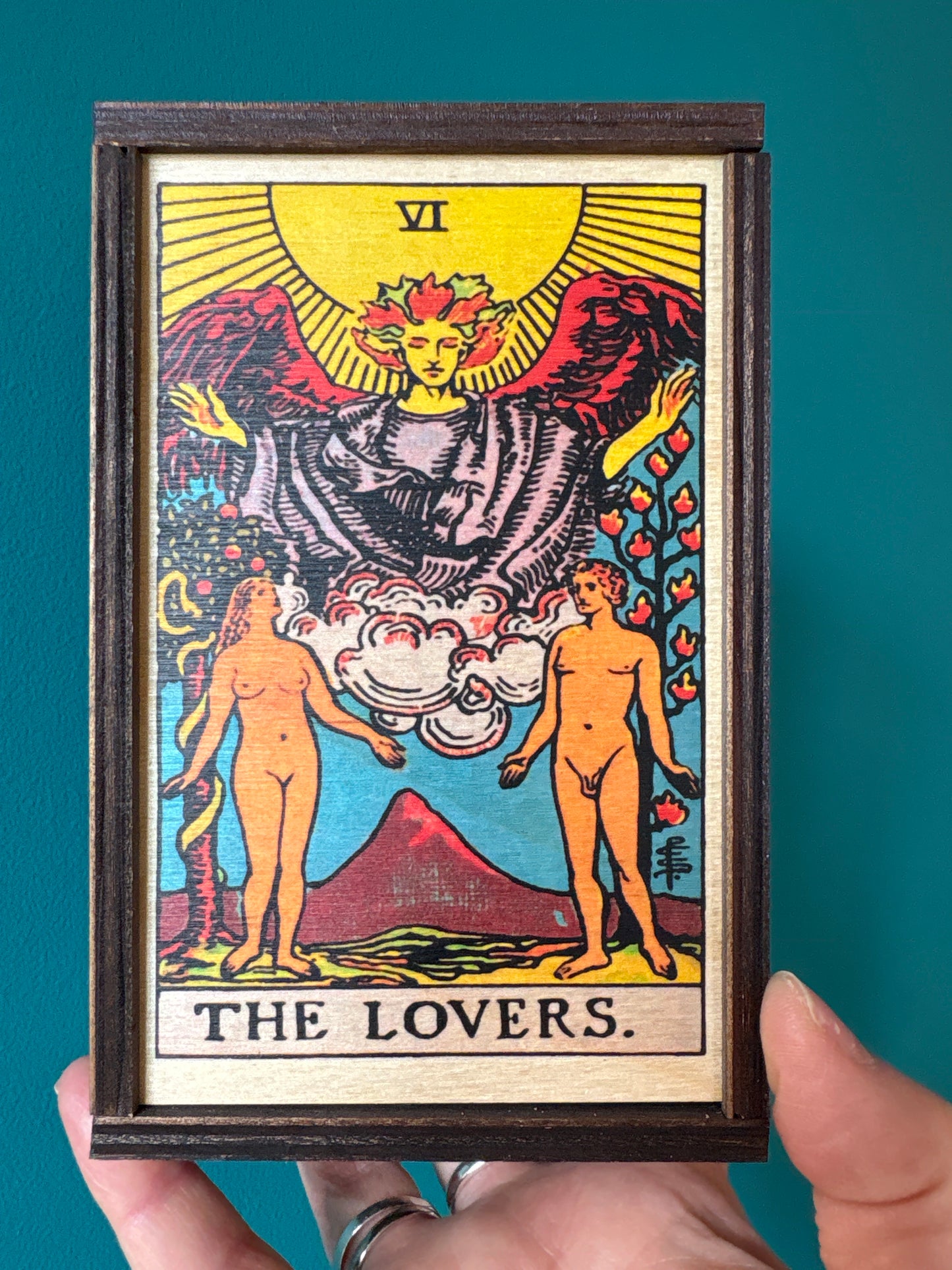 *Wooden Box Tarot Card