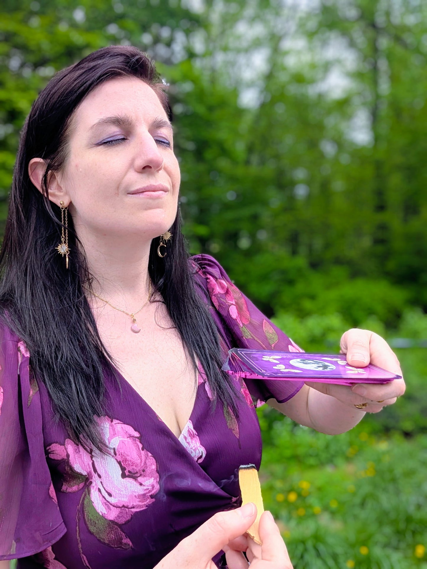 Livvie Lovestone Tarot and Oracle Reading