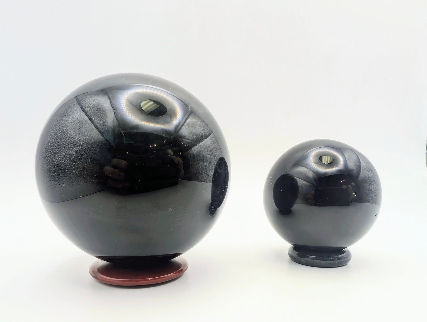 Rainbow Obsidian Sphere – Protection, Grounding & Emotional Insight