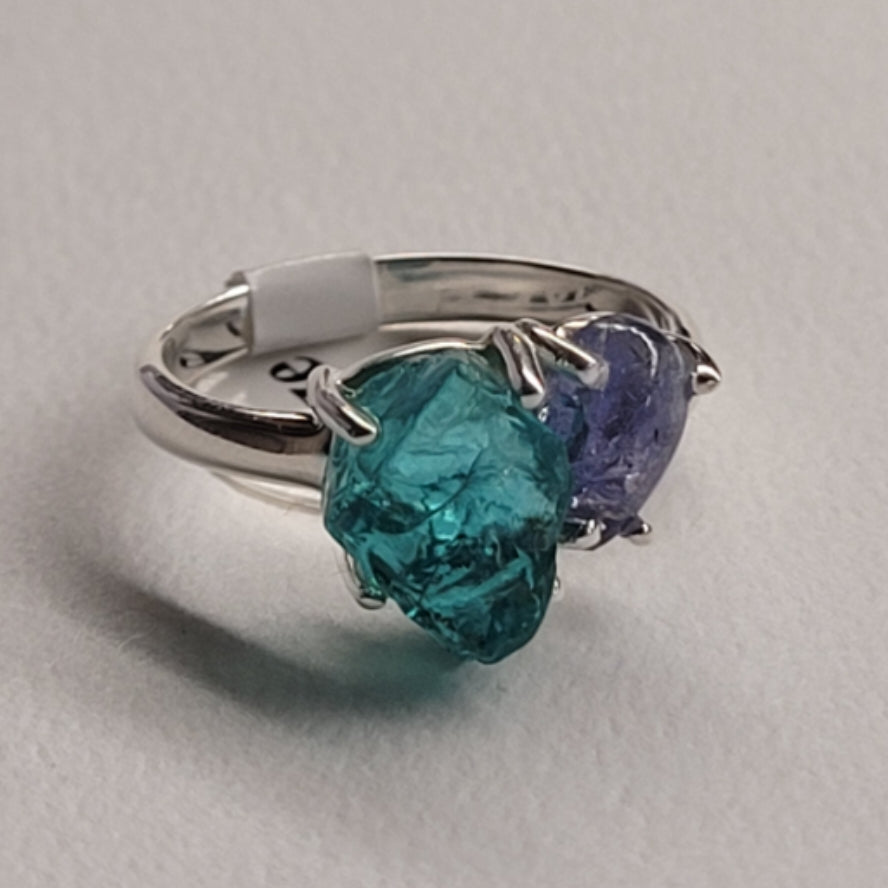 Ring Blue Apatite Tanzanite size 7 silver band with green and purple gemstones