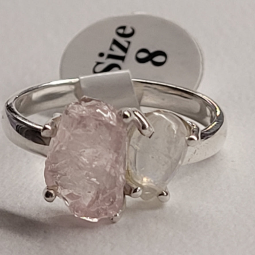 *Ring Morganite Rainbow Moonstone