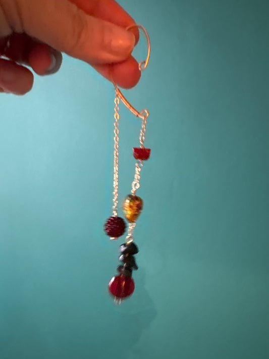 *Gold Ear Cuff w/Obsidian