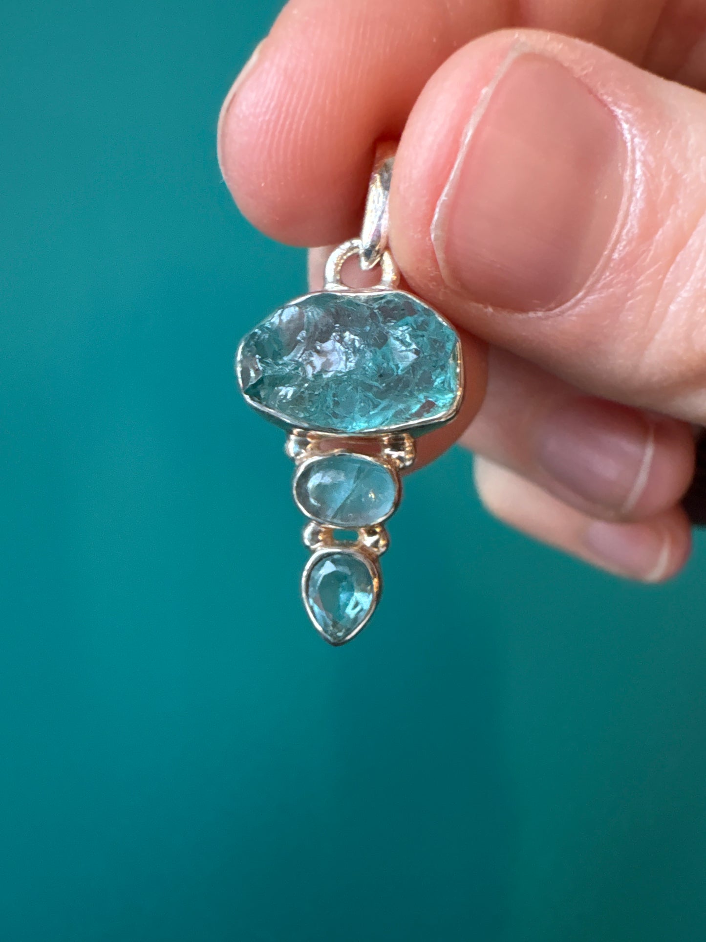 *Pendant 3 Stone