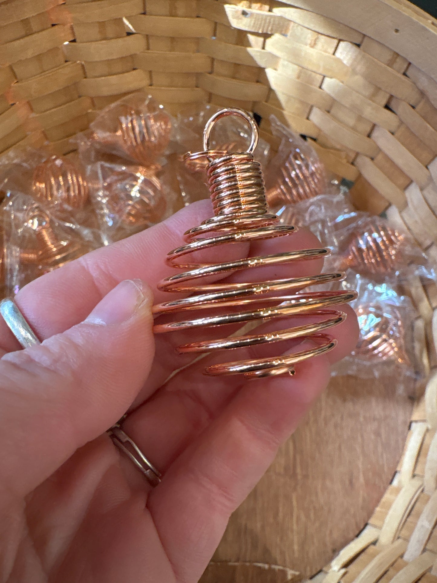 *Wire Crystal Cage