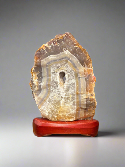 Raw Red Agate Lamp