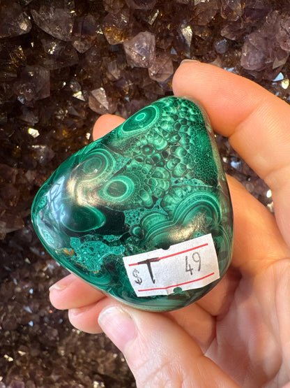 Malachite Freeform – Hand-Polished | Deep Green Crystal for Heart Chakra Healing & Transformation