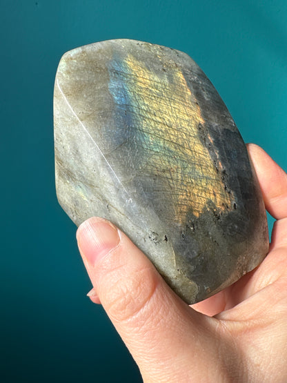 *Labradorite Freeform