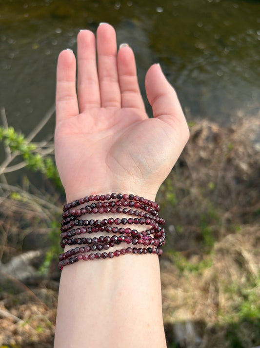 Garnet Faceted Bracelet 4mm