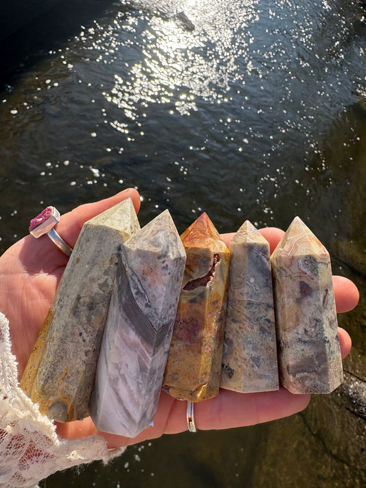 Crazy Lace Agate Tower