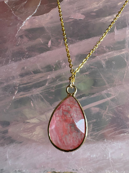 Faceted Tear Drop Gold Crystal Necklace
