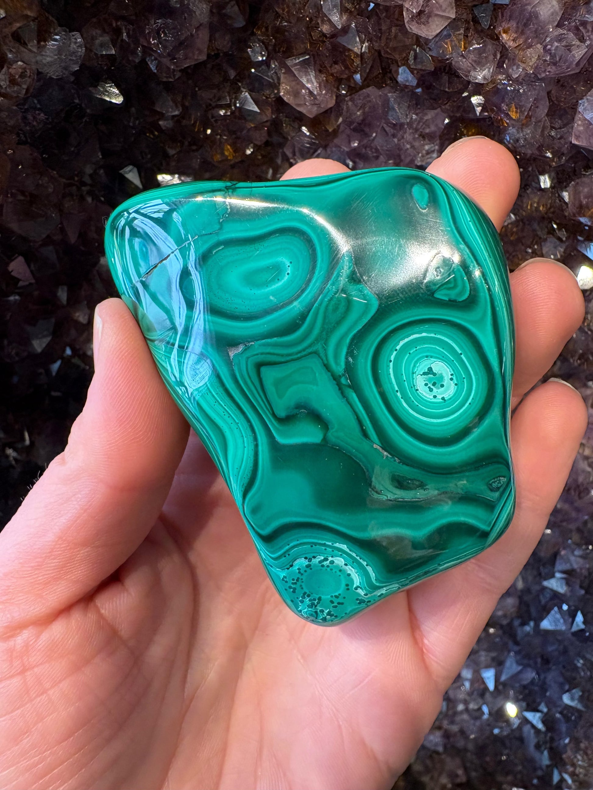 Malachite Freeform – Hand-Polished | Deep Green Crystal for Heart Chakra Healing & Transformation