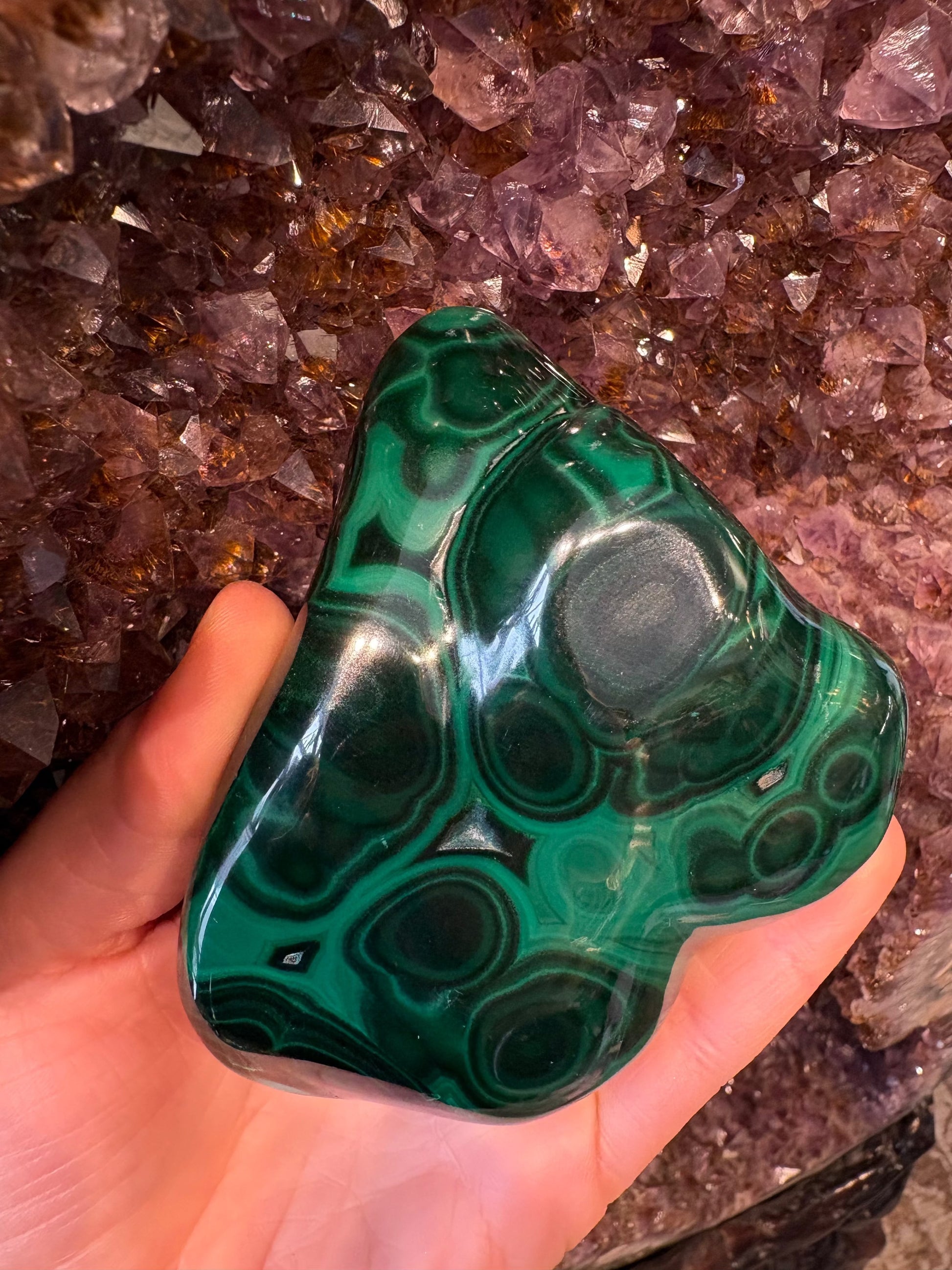 Malachite Freeform – Hand-Polished | Deep Green Crystal for Heart Chakra Healing & Transformation