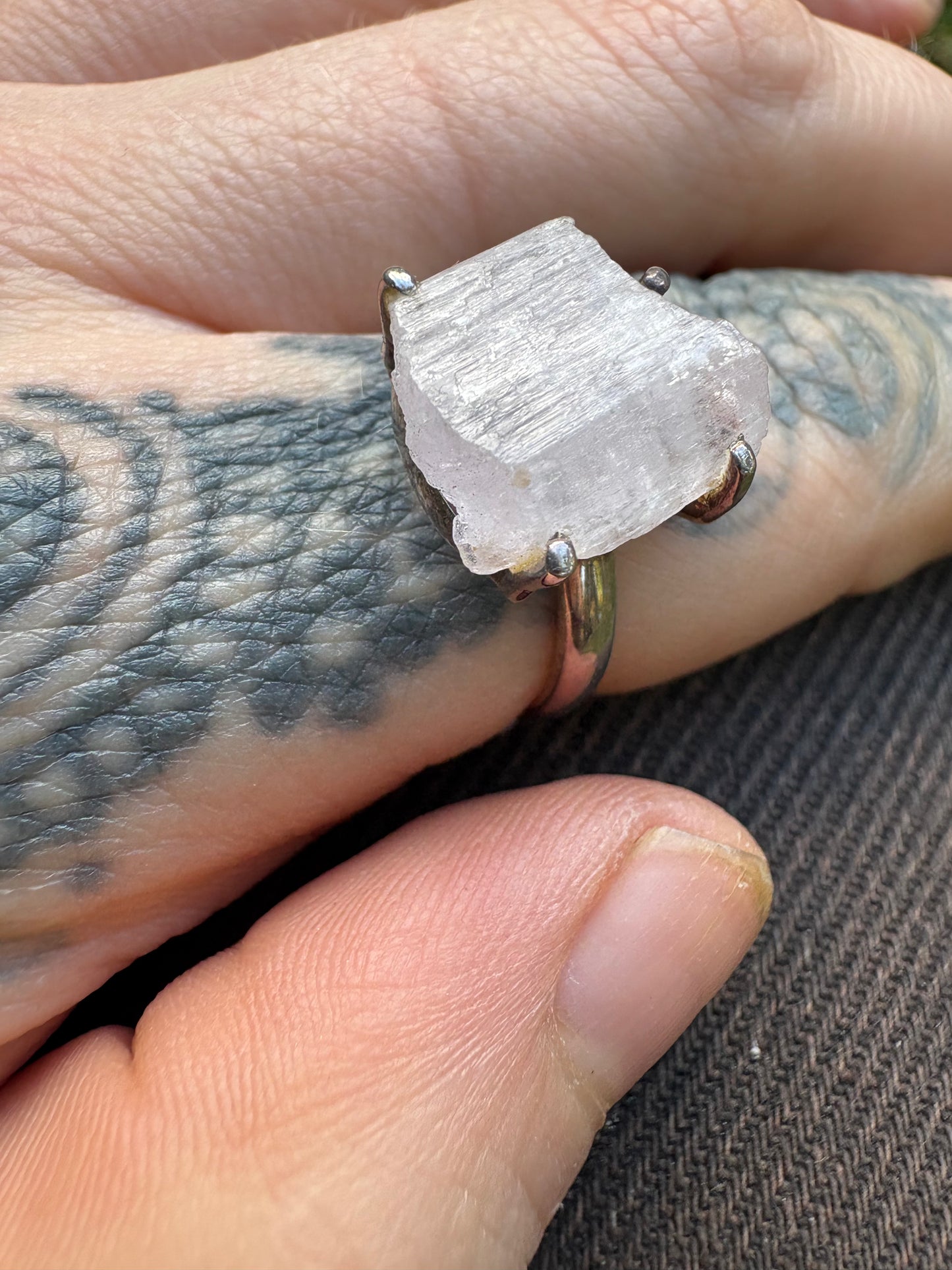 Raw Kunzite Ring in Sterling Silver – Love, Heart Healing & Emotional Harmony, Size 9