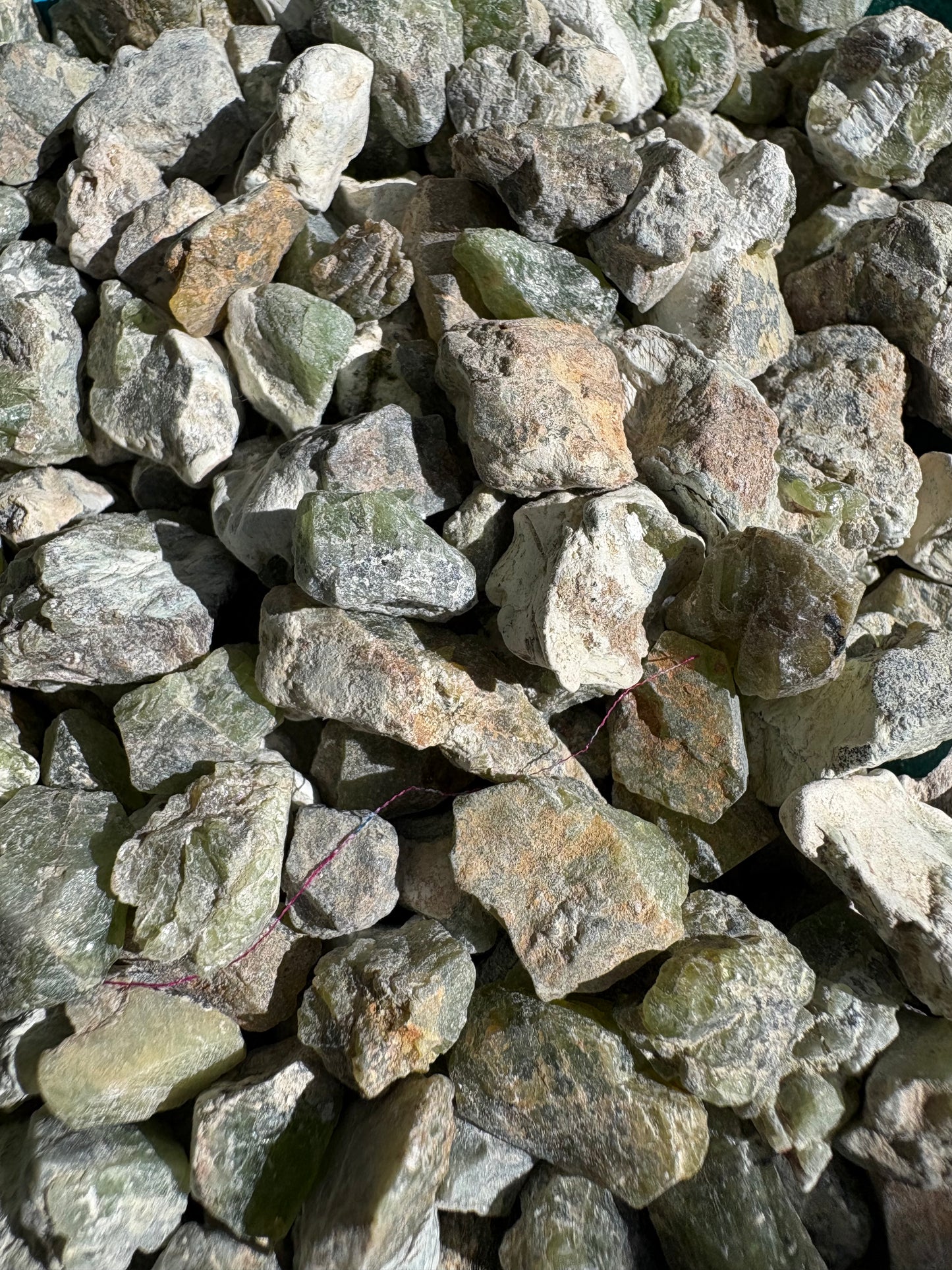 Peridot Crystal – Abundance, Renewal & Positive Energy