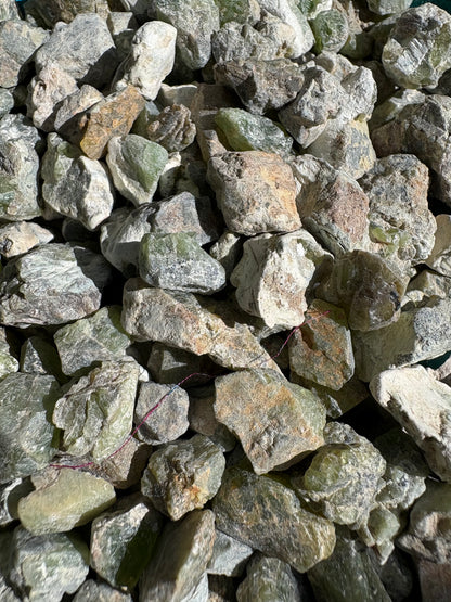 Peridot Crystal – Abundance, Renewal & Positive Energy