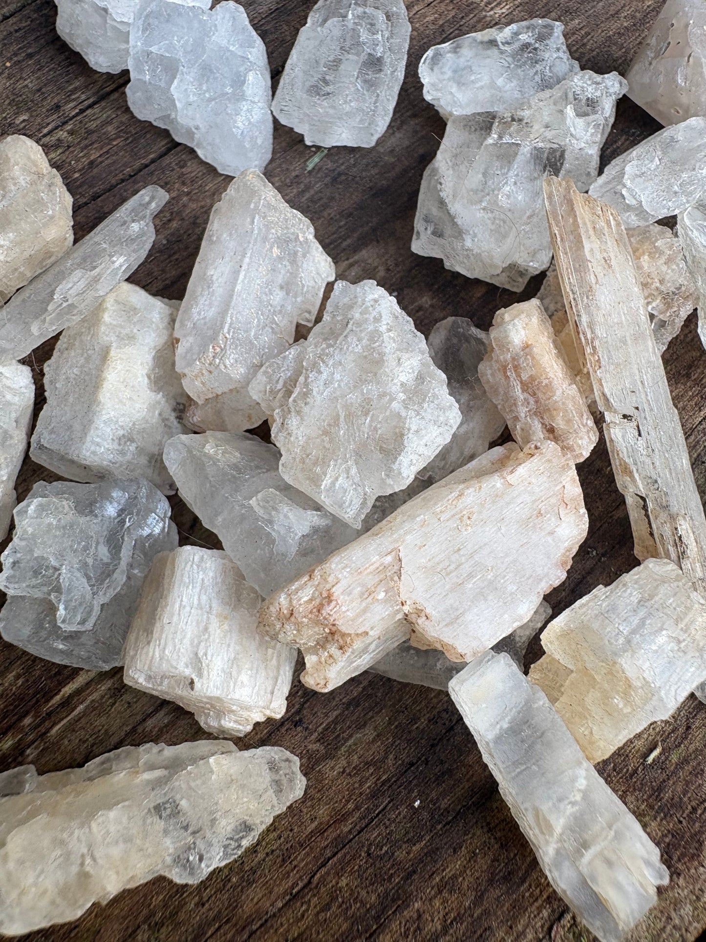 Raw Petalite Crystal – Peace, Spiritual Connection & Higher Consciousness