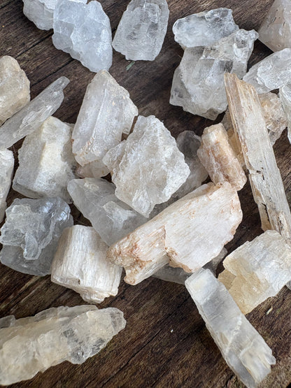 Raw Petalite Crystal – Peace, Spiritual Connection & Higher Consciousness