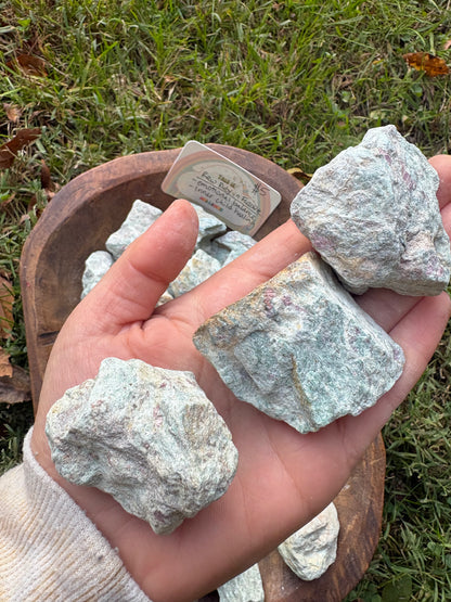 Ruby in Fuchsite Crystal – Heart Healing, Passion & Spiritual Growth