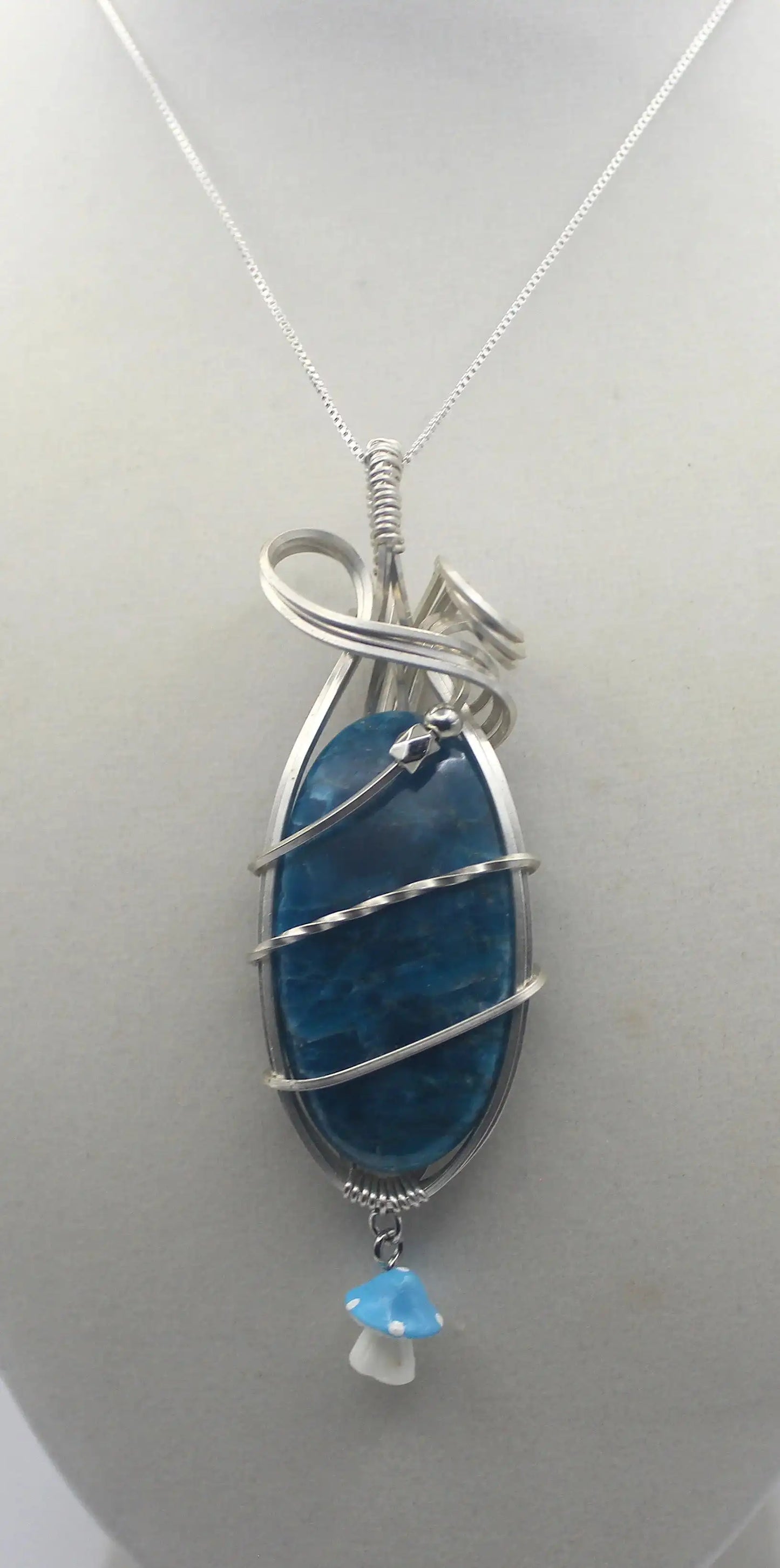 Wire Wrap Service from Livvie