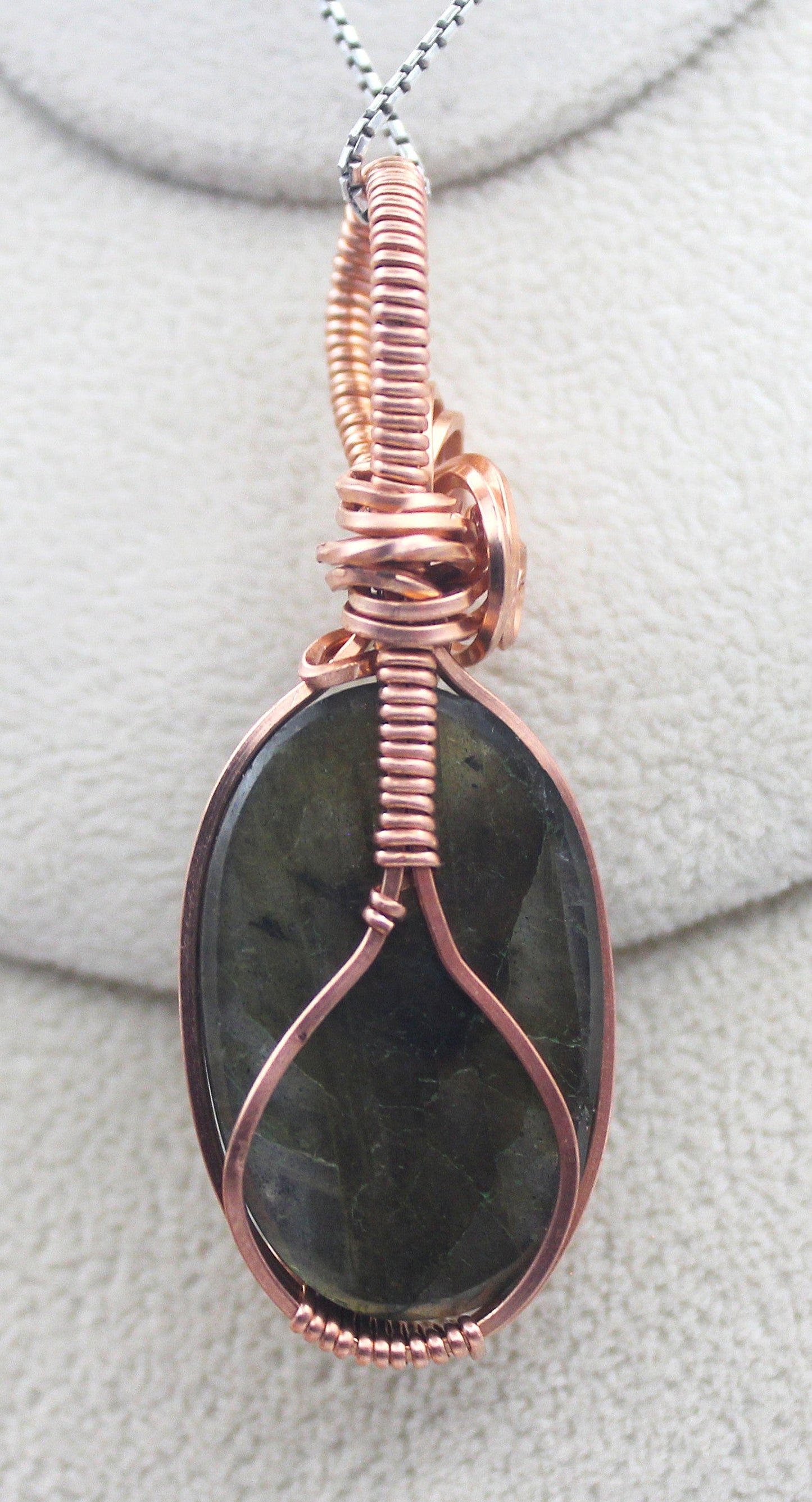 Raw Copper Labradorite Pendant Necklace