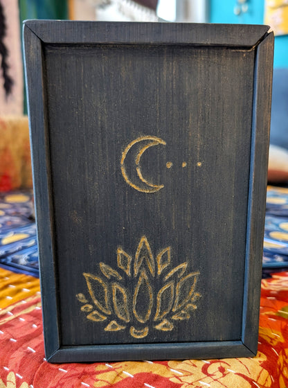 Tarot Raider Handcrafted Tarot & Oracle Card Box – Blue Finish (Small) Lotus and Moon