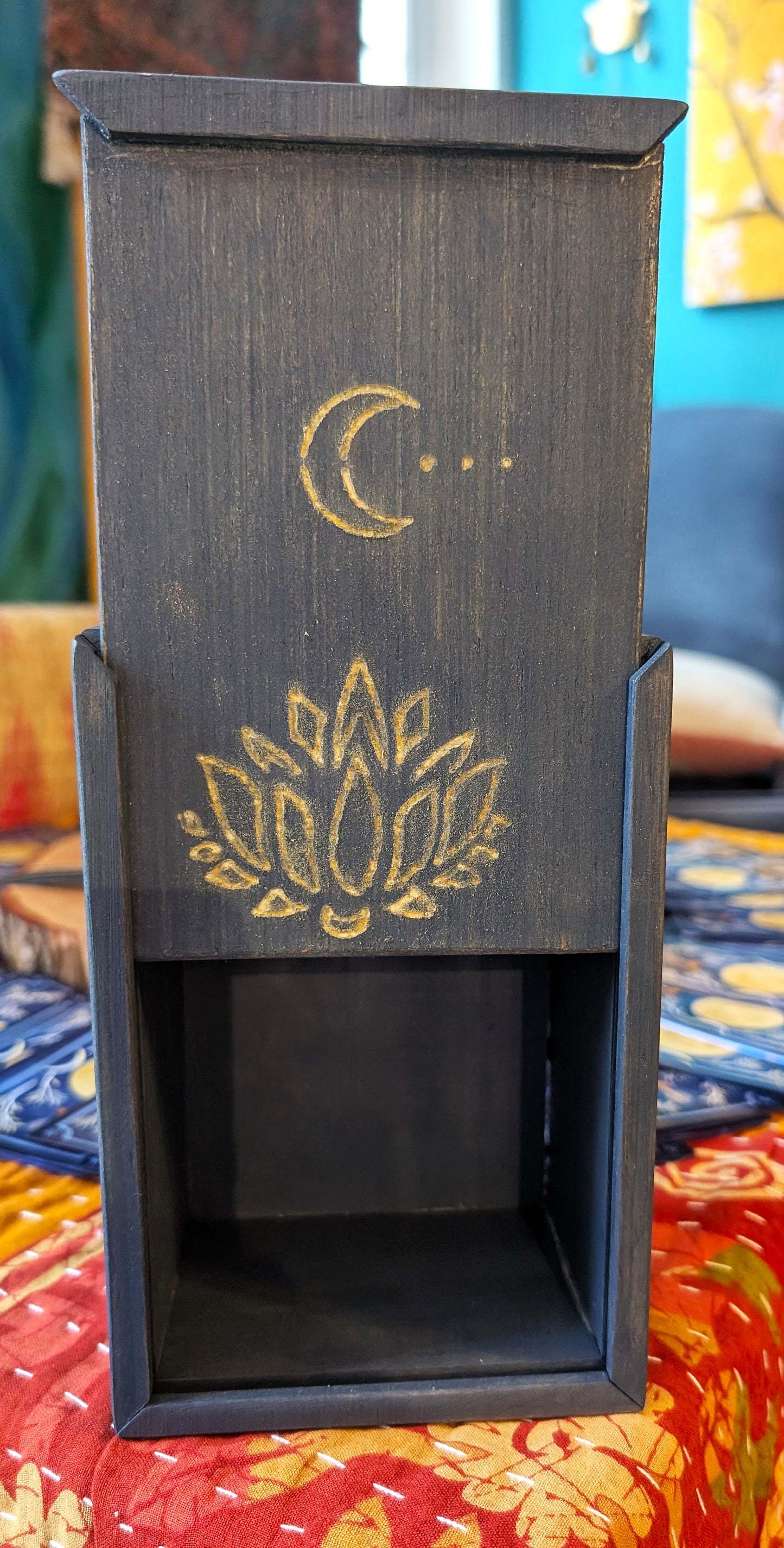 Tarot Raider Handcrafted Tarot & Oracle Card Box – Blue Finish (Small) Lotus and Moon