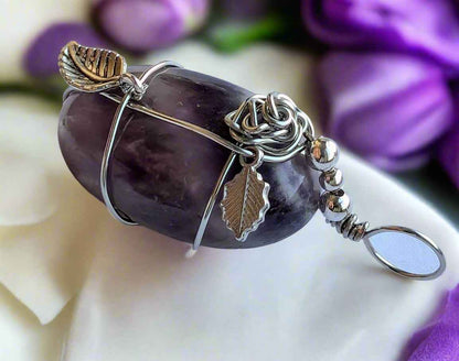 Plated Amethyst Rose Cabochon Necklace