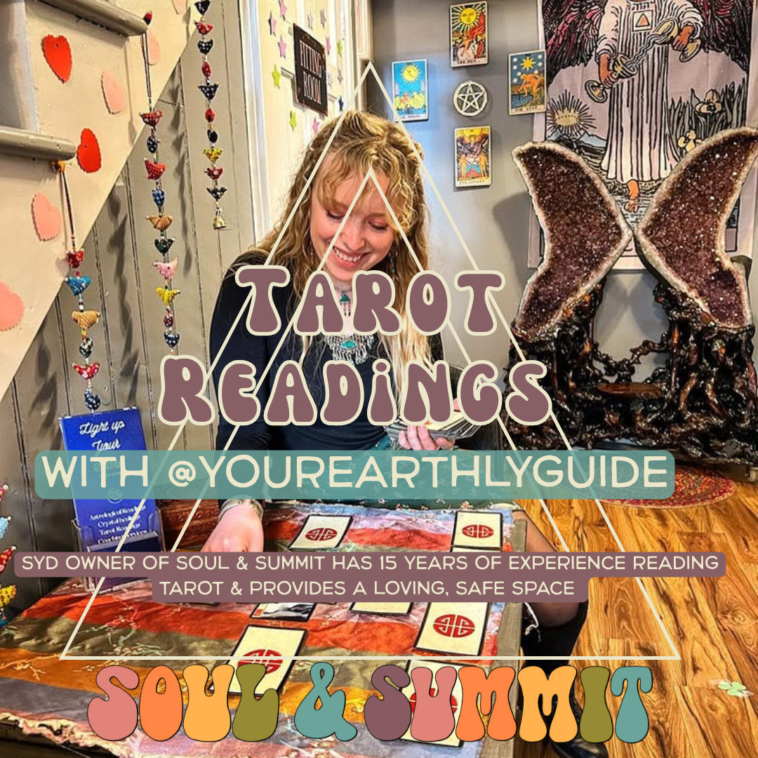 Schedule a Tarot Reading with Your Earthly Guide