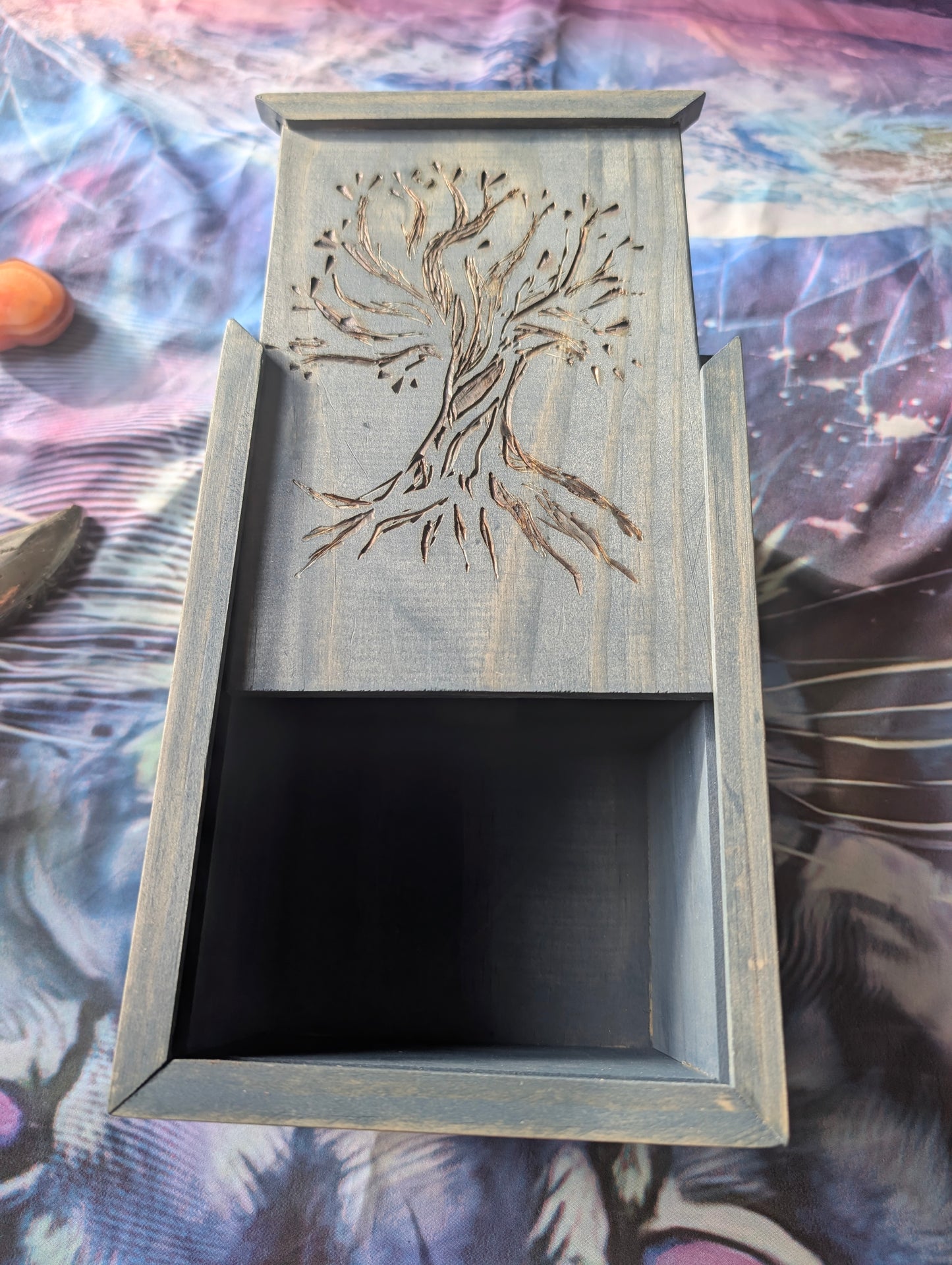 Tarot Raider Handcrafted Tarot & Oracle Card Box – Blue Finish (Large) Tree of Life