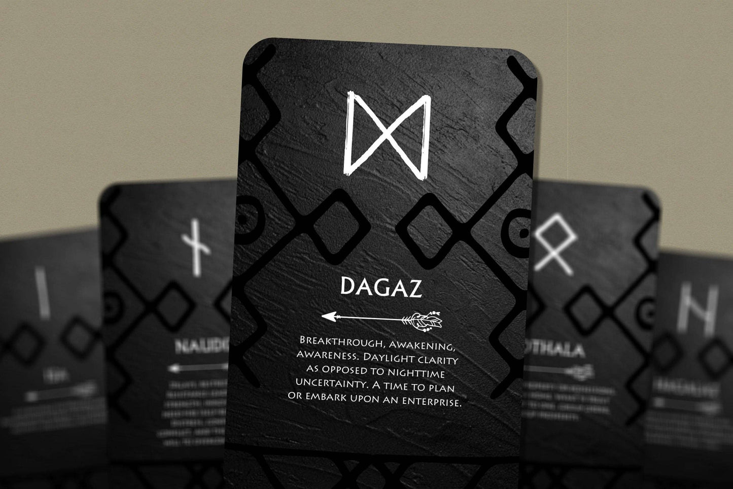 *Runes Oracle - Nordic Cards