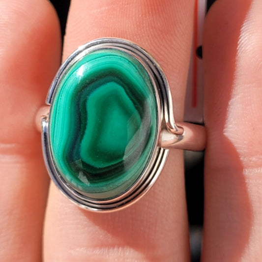 Ring Malachite Oval size 11 with polished green stone set in silver band