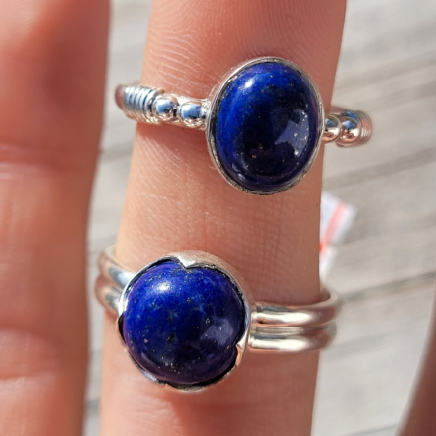 Ring Lapis Lazuli size 10 silver band with deep blue lapis lazuli stone on finger